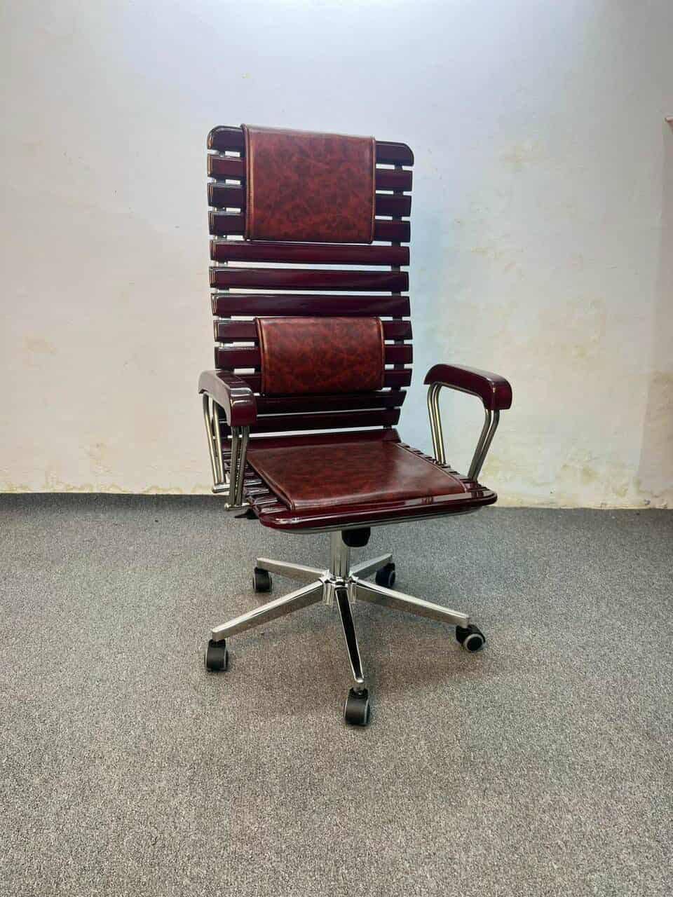 Wooden Boss Chair